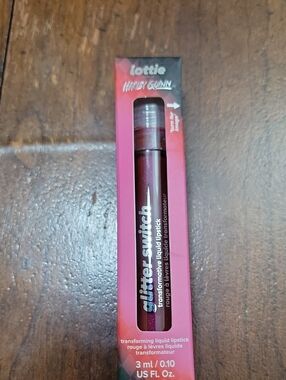 Lottie London Harley Quinn transforming liquid lipstick Killin it